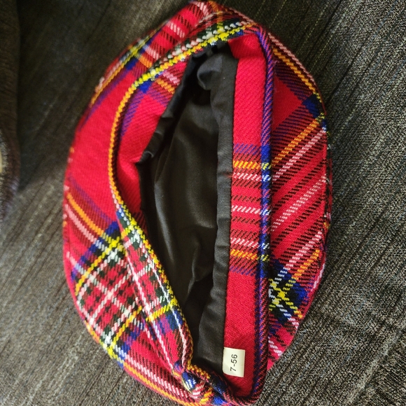 The Glen Way Cap" - Your Companion for Highland Adventures - Picture 5 of 6